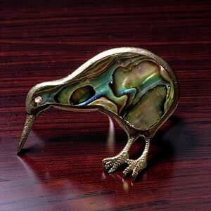 Sterling Silver Abalone Shell Kiwi Bird Brooch - Iridescent  Vintage